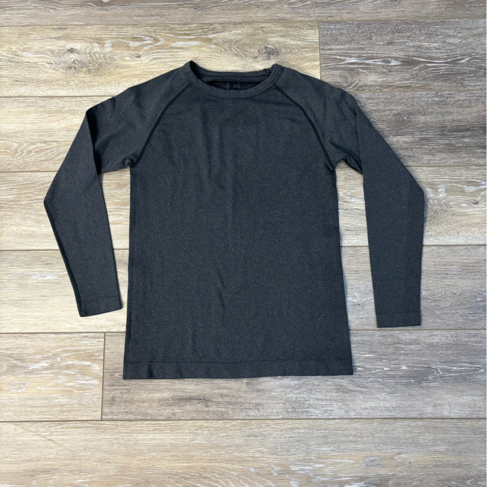 FootJoy Base Layer Size L Body Mapped Pullover Charcoal Gray Athletic Outdoor